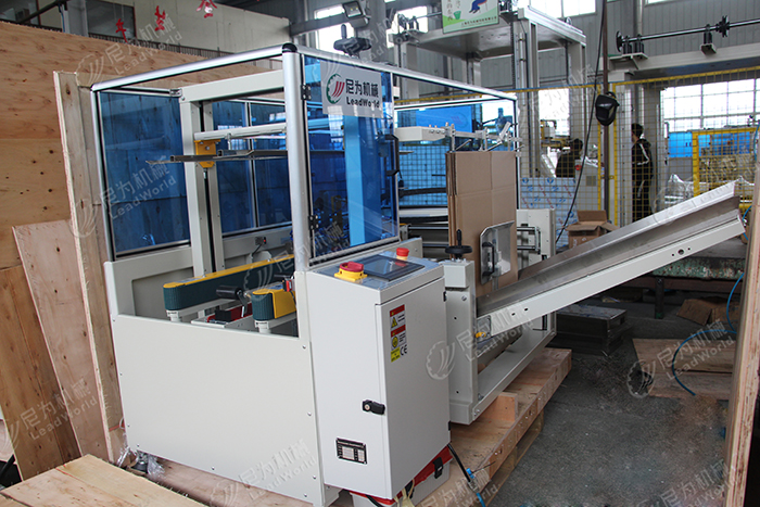 自動(dòng)開(kāi)箱機(jī)